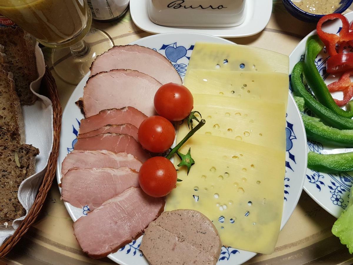 Mak Bed and Breakfast Murowana Goślina Buitenkant foto