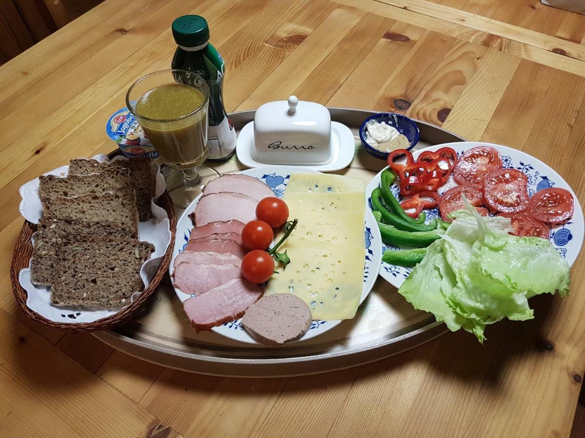 Mak Bed and Breakfast Murowana Goślina Buitenkant foto